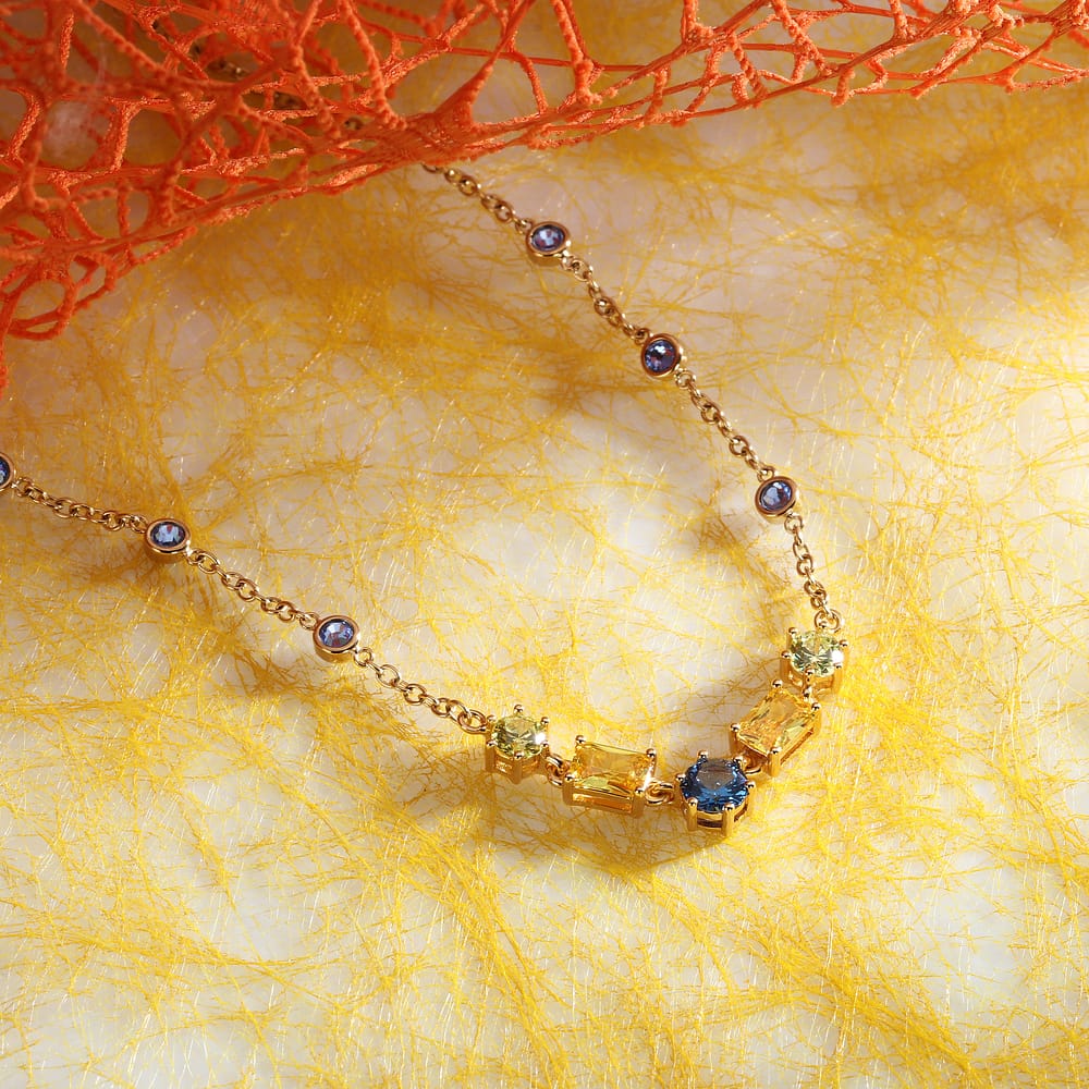Collier Ange Gardien Morella - Chaîne Acier Inoxydable 70 Cm - Pendentif Avec Boule Sonore Et Mantra Om - Pochette Velours Incluse